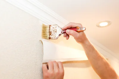 Pose de papier peint à Haute-Épine — revêtements muraux et toiles de verre